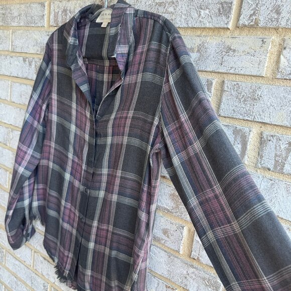 Cloth & Stone Long Sleeve Button Up Collared Plaid Raw Hem Shirt Women's Size XS - Picture 6 of 9